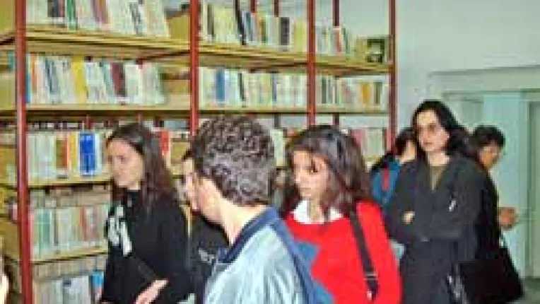 Cartile nu mai sunt de mult o afacere profitabila