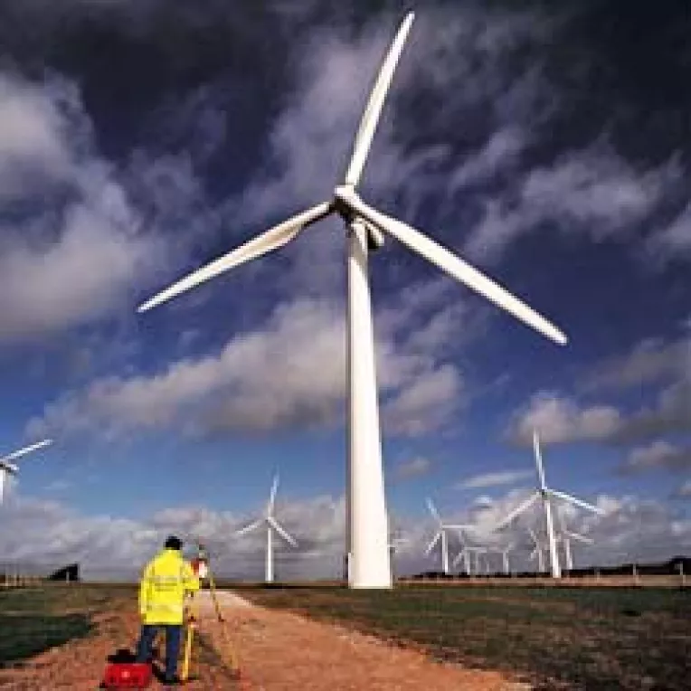 Cel mai mare parc eolian din Europa se construieste la Fantanele si Cogealac