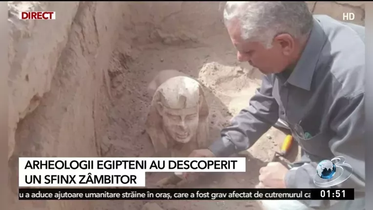 Descoperire uimitoare in Egipt. Cum arata sfinxul zambitor cu gropitie in obraji