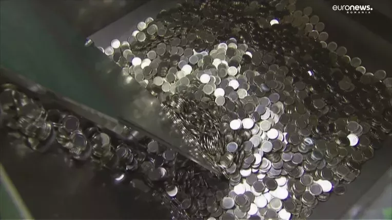 Dobanzi record in zona euro. BCE a majorat pentru a zecea oara consecutiv dobanzile de referinta