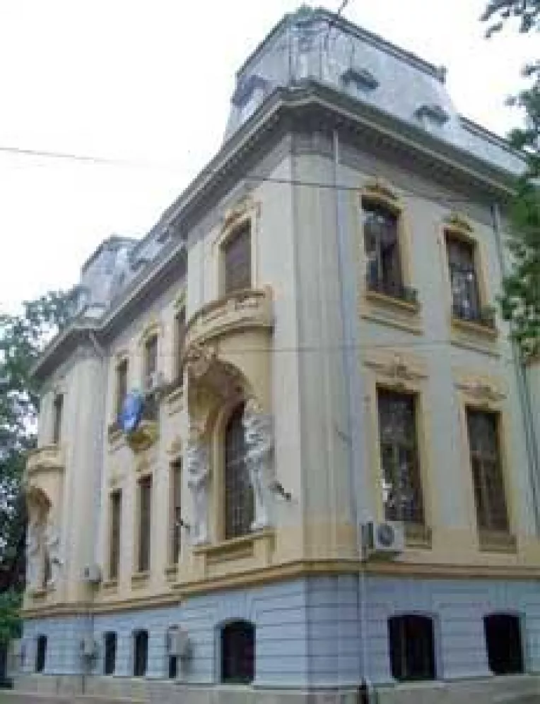 Facilitati pentru fostii chiriasi ai imobilelor nationalizate. Liber la vanzarea caselor "chilipir"