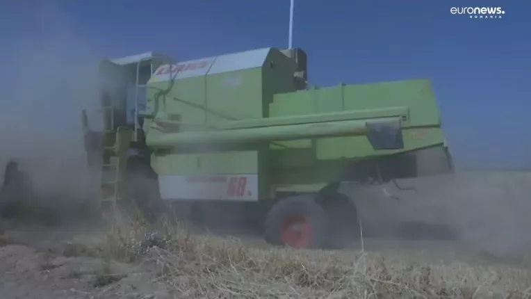 Fermierii romani vor primi mai multi bani ca despagubiri de la Comisia Europeana