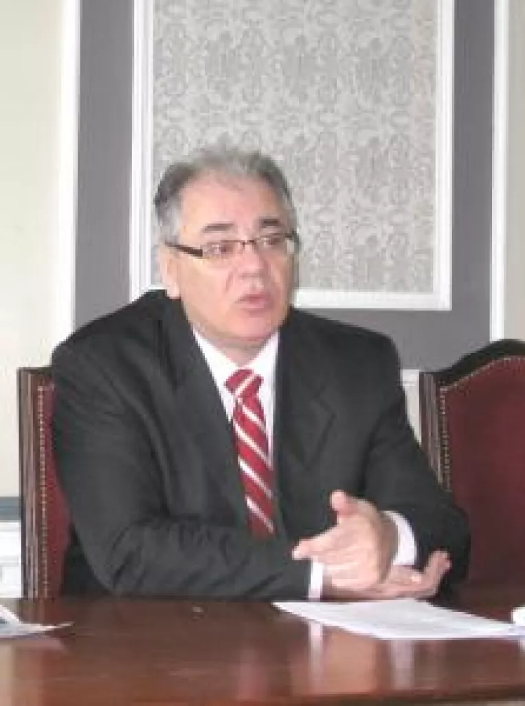 Firmele isi cer reorganizarea ca sa scape de darile la stat