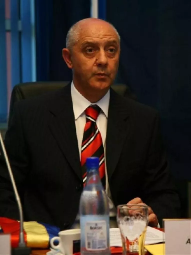 Inca un primar ajunge dupa gratii.