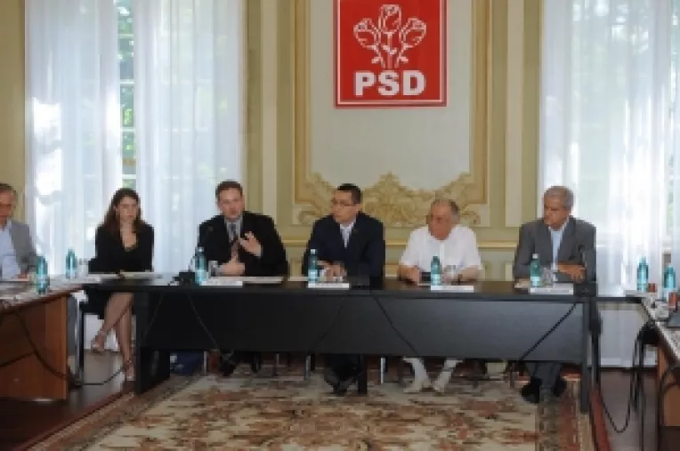 Ion Iliescu: Interpretul lui Philip Cordery, liderul PES