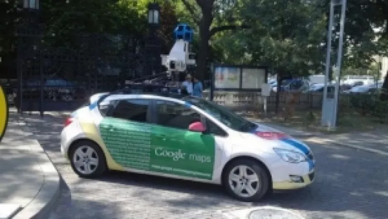 It.bzi.ro: Masinile Google Street View pornesc iar la drum prin Romania