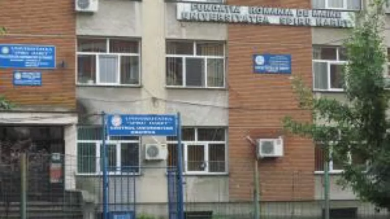 Politia isi tine la secret absolventii de la "Spiru Haret"