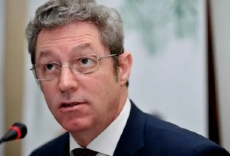 Prof. Streinu-Cercel: Ar trebui sa dam stop joc 6 - 10 saptamani!