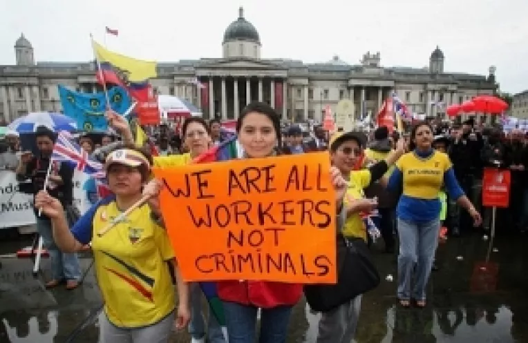 Solutia la problemele generate de migratia fortei de munca in interiorul UE : Reducerea decalajelor istorice de dezvoltare dintre Estul si Vestul Europei