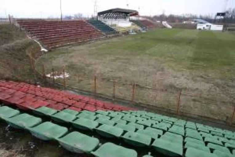 TCIF si Mihailestii, meci prelungit in instanta. Faulturi la rupere pe stadionul Extensiv